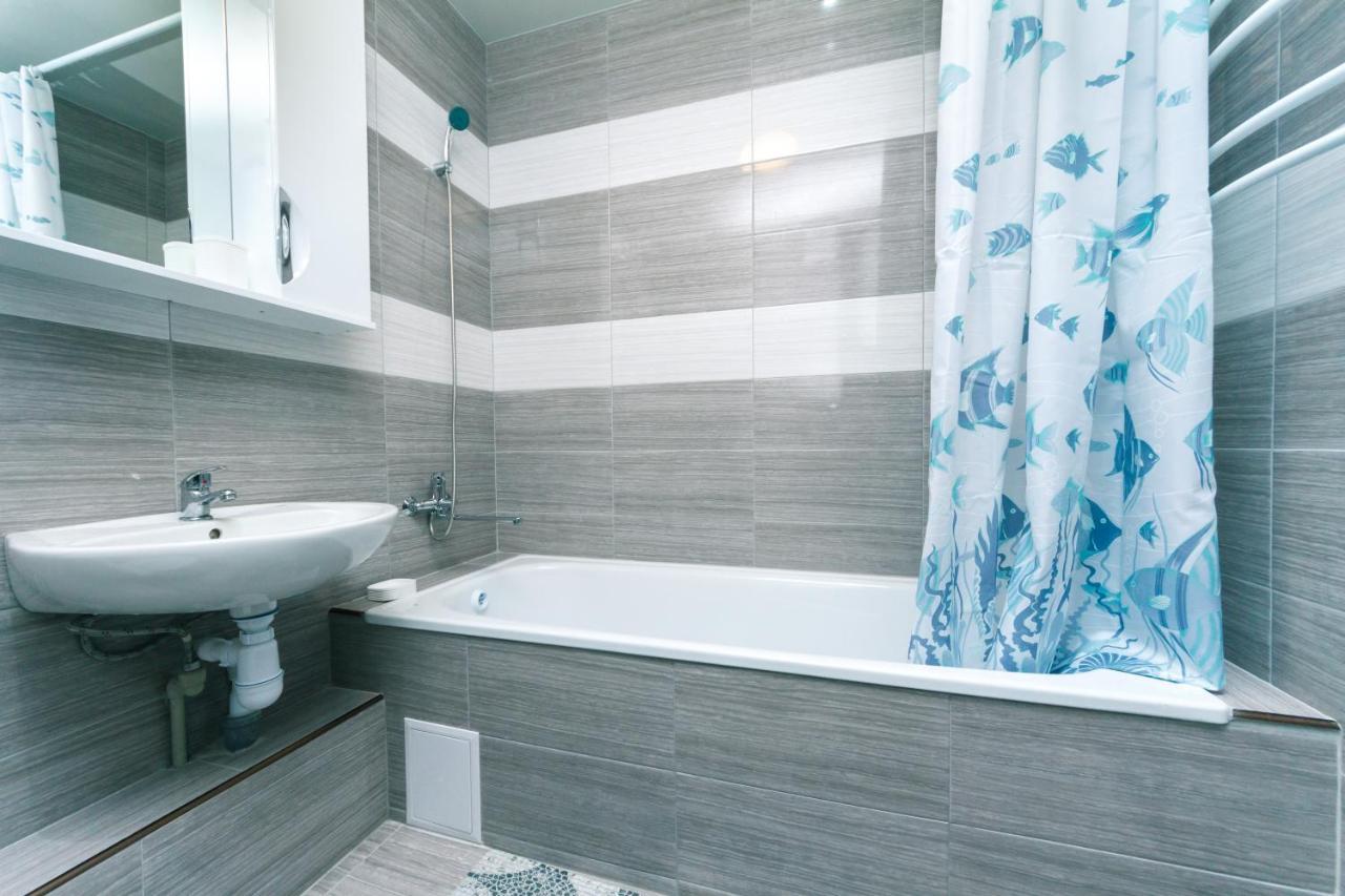 Poznyaky Apartments Patriotika Kyjev Exteriér fotografie